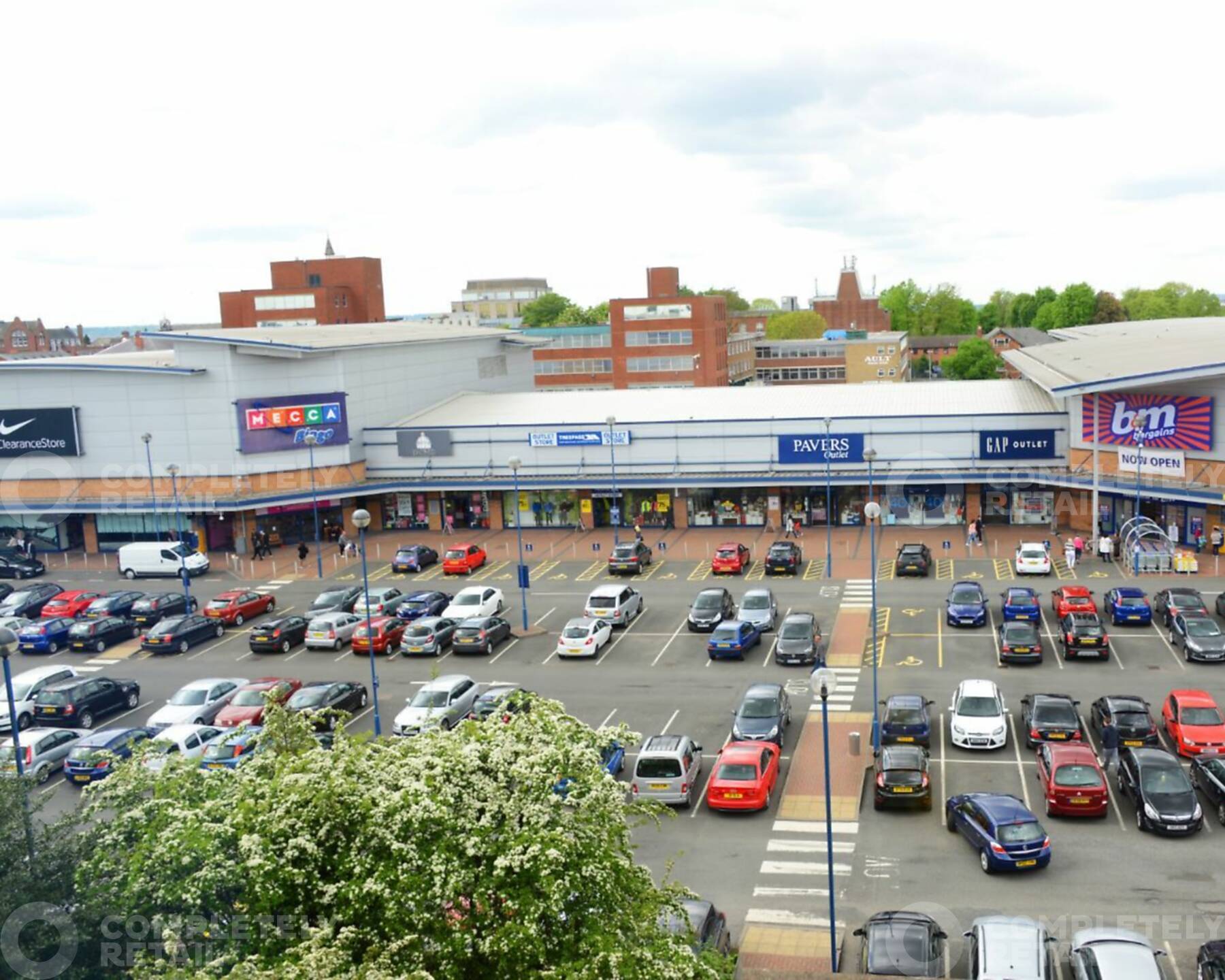 nike outlet in west bromwich